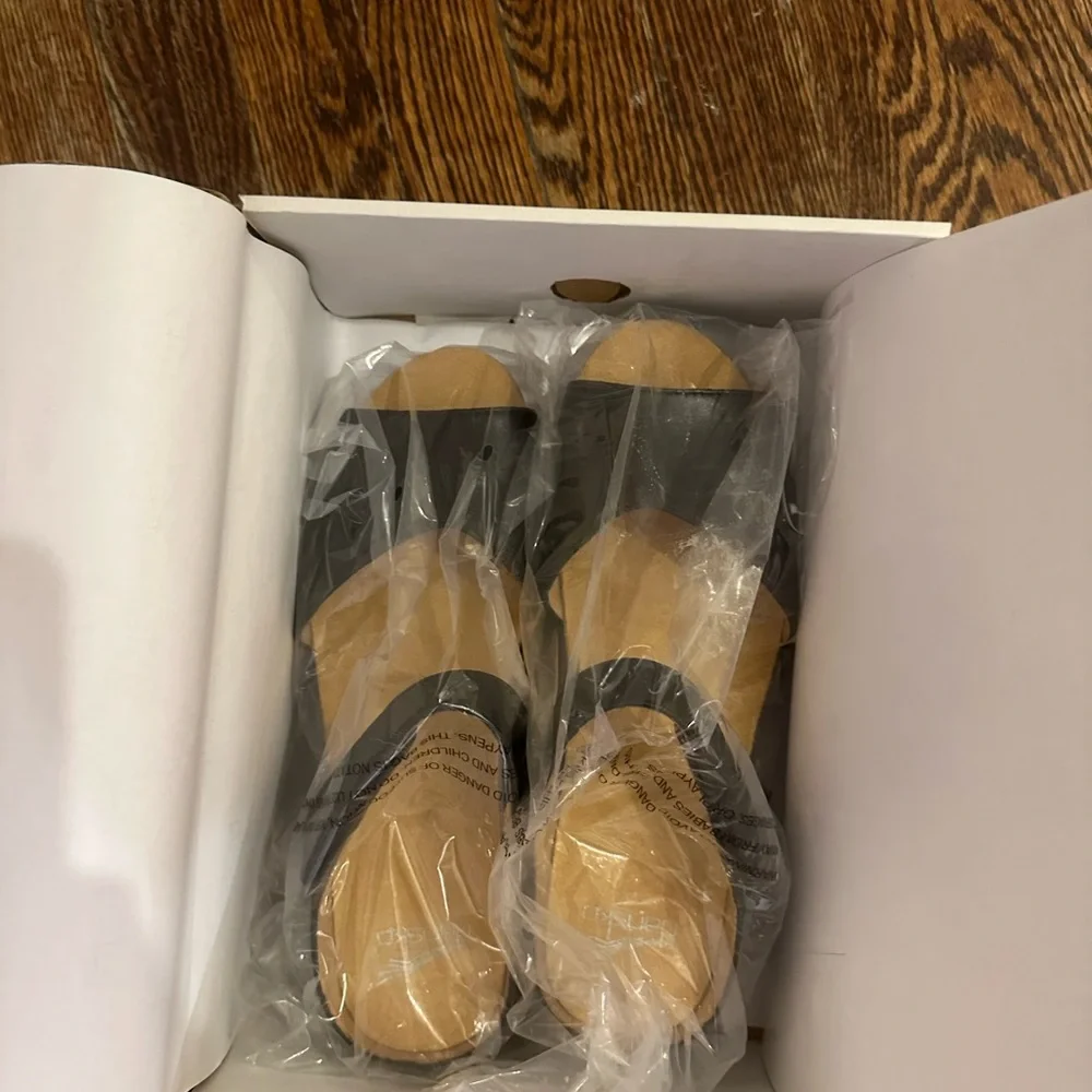 Dansko Tracy burnished calf NWT - Picture 9 of 9